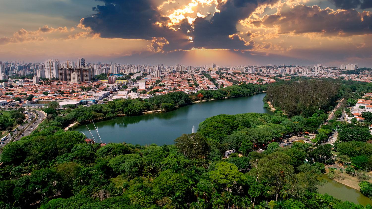visão da Lagoa do taquaral Campinas